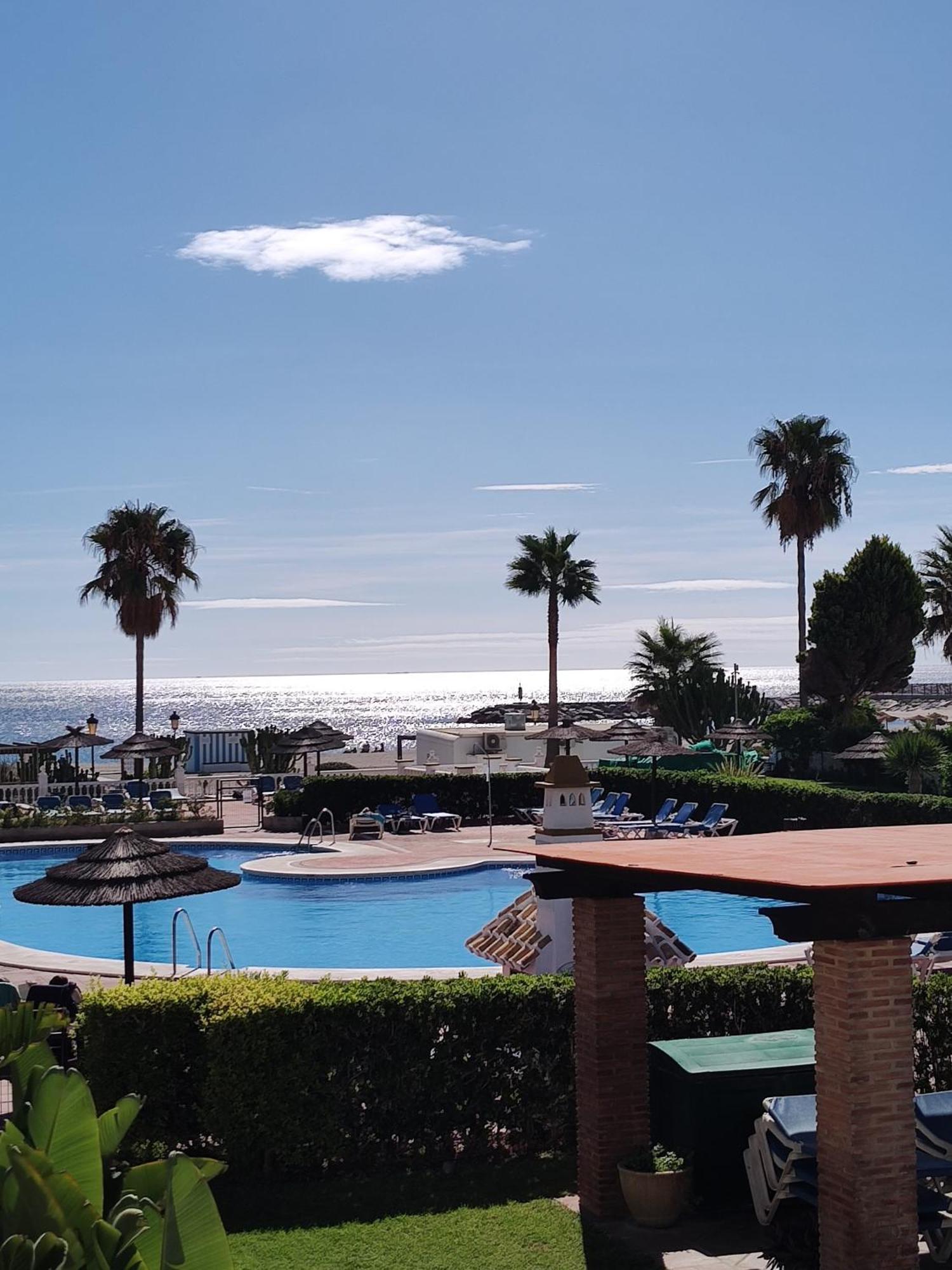 Duquesa 5210 Beach Side Paradise Castillo de Sabinillas 外观 照片