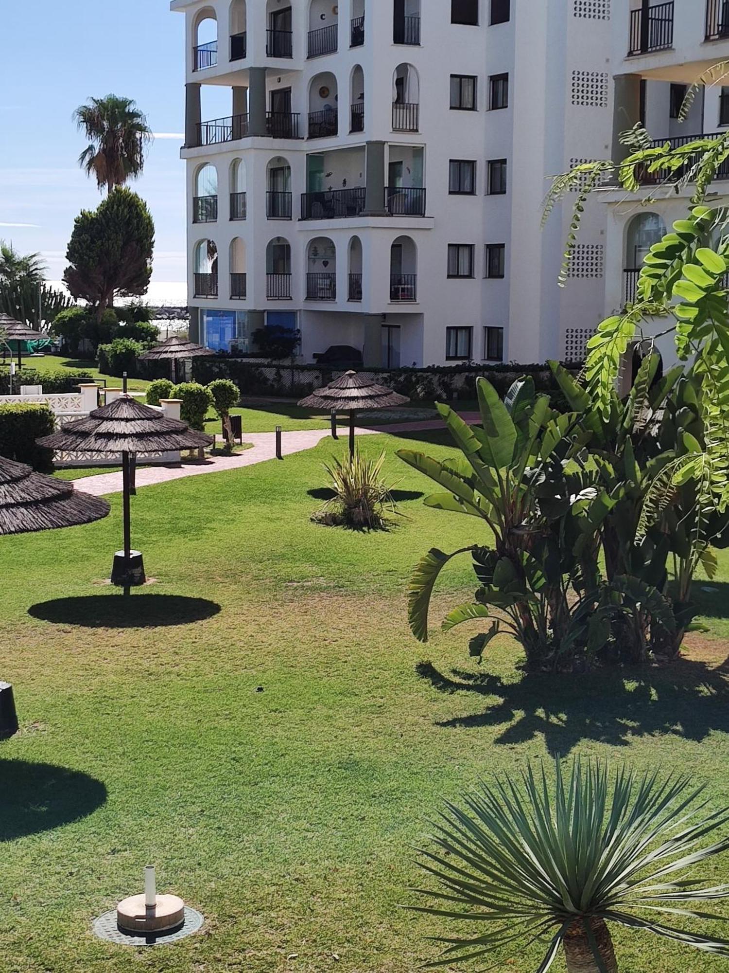 Duquesa 5210 Beach Side Paradise Castillo de Sabinillas 外观 照片